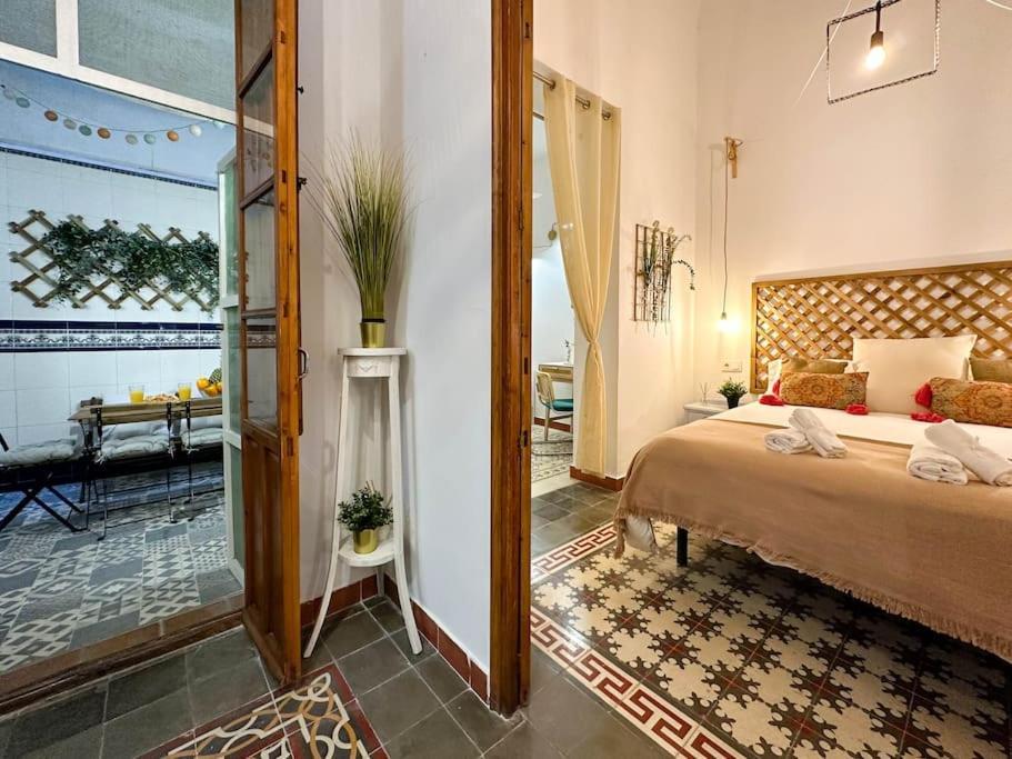 Aires Bohemios En Pleno Centro. Apartment Alicante Luaran gambar