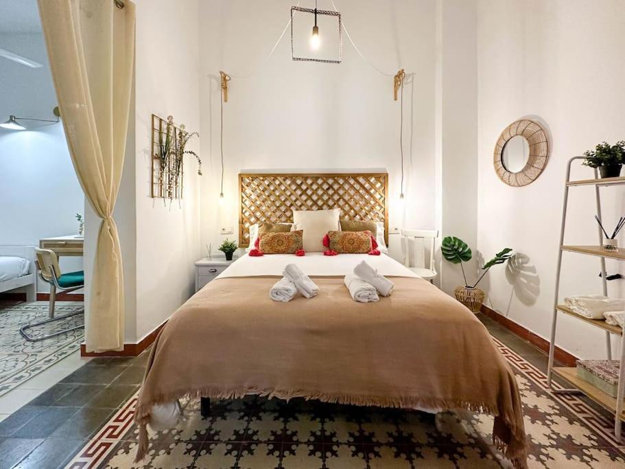 Aires Bohemios En Pleno Centro. Apartment Alicante Luaran gambar