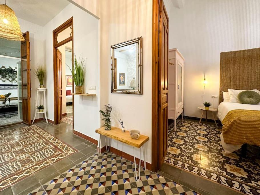Aires Bohemios En Pleno Centro. Apartment Alicante Luaran gambar